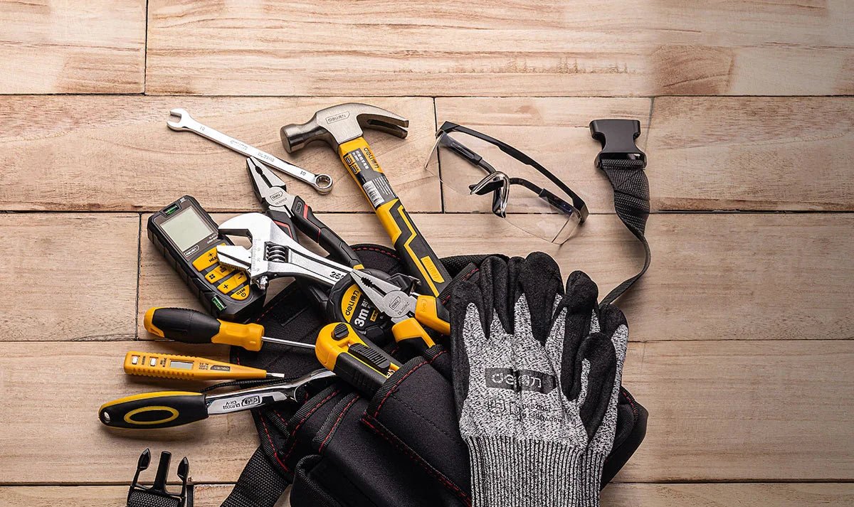 Hardware & Construction
